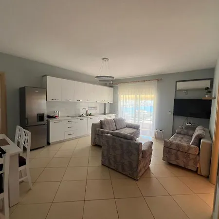 Apartment Mei Home Sarande