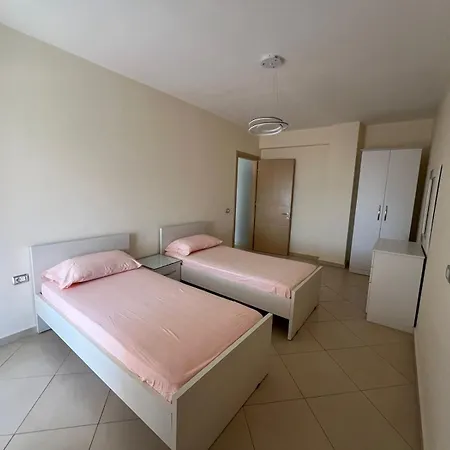 Mei Home Apartment Sarande